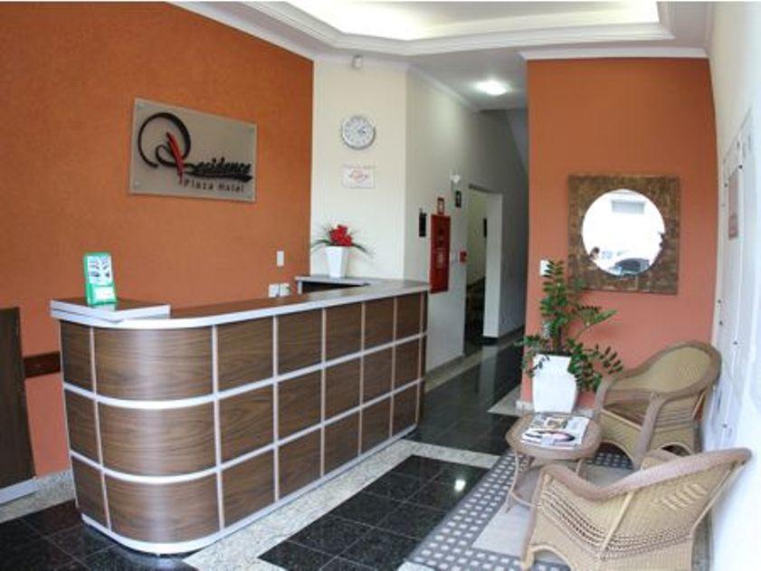 Residence Plaza Hotel Jales Buitenkant foto
